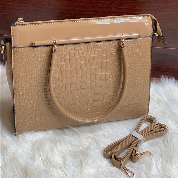 Handbag - Picture 1 of 3